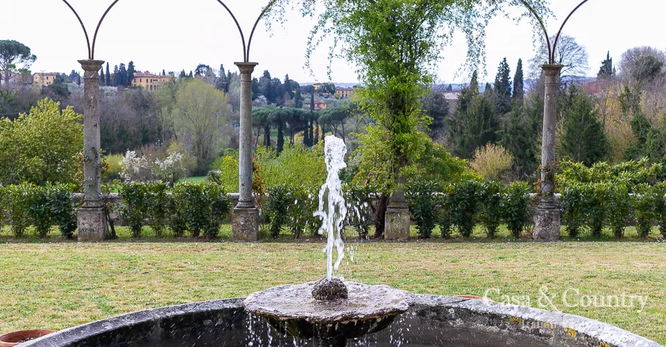 5 bed  For Sale in Florence,  - photo 8