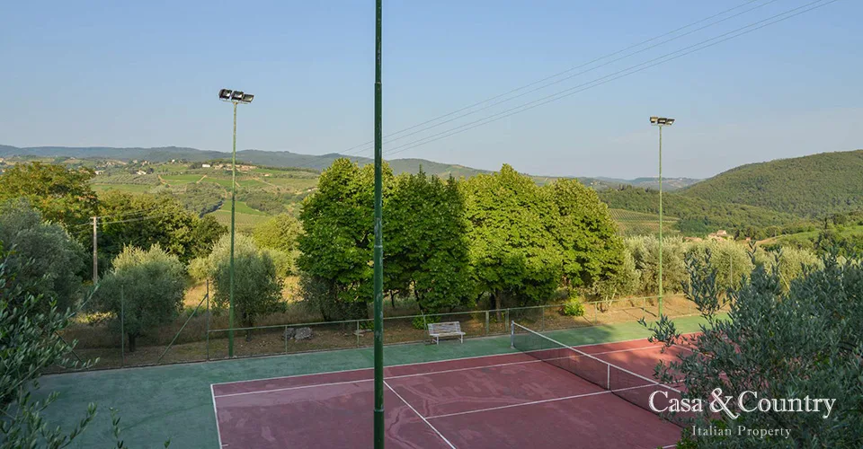 7 bed  For Sale in Chianti Classico,  - photo 8