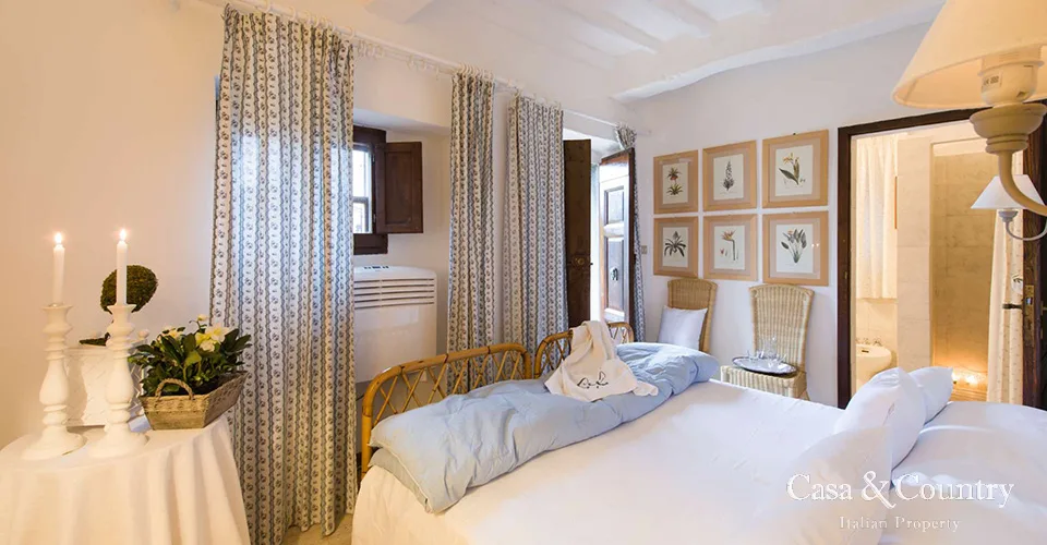 7 bed  For Sale in Chianti Classico,  - photo 30