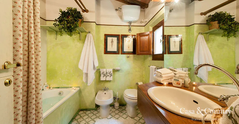 7 bed  For Sale in Chianti Classico,  - photo 32