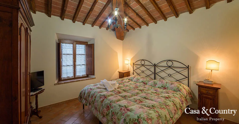 12 bed  For Sale in Chianti Classico,  - photo 18