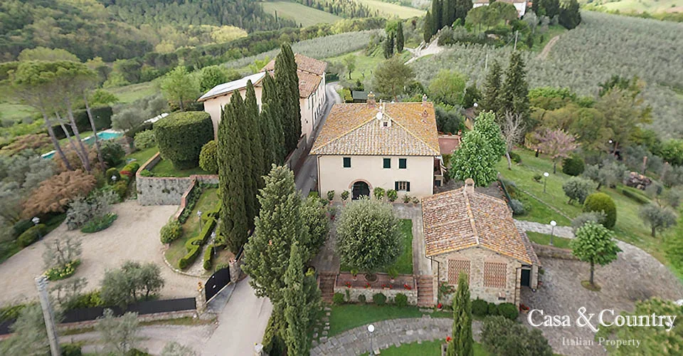 7 bed  For Sale in Greve In Chianti,  - 1