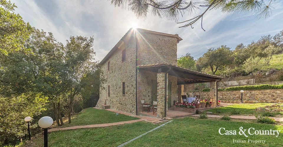 3 bed  For Sale in Siena,  - 1