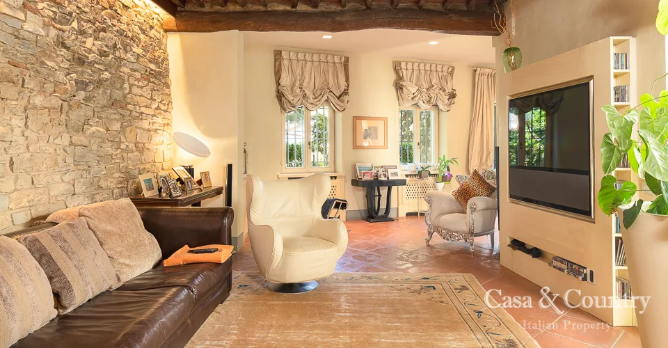 5 bed  For Sale in Florence,  - photo 16