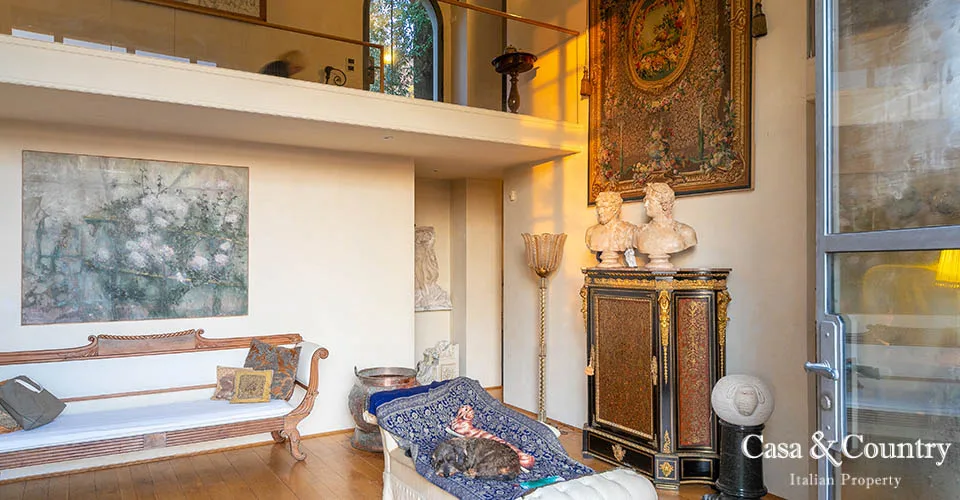 8 bed  For Sale in Florence,  - photo 18