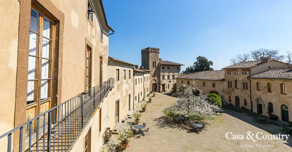 19 bed  For Sale in Florence,  - 6