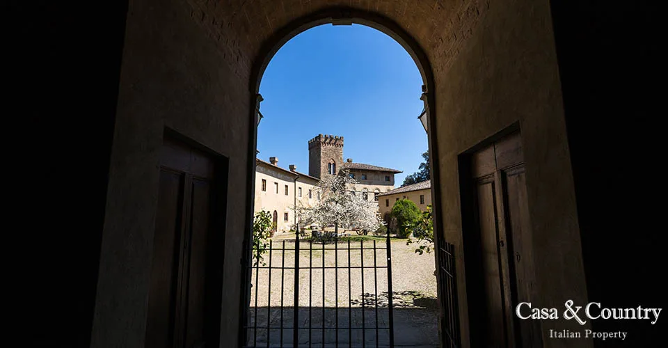 19 bed  For Sale in Florence,  - photo 12