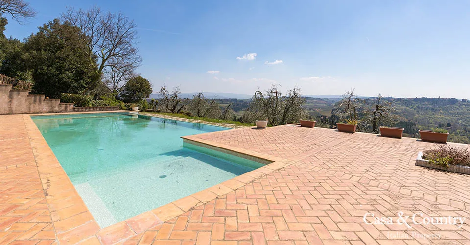 19 bed  For Sale in Florence,  - photo 17