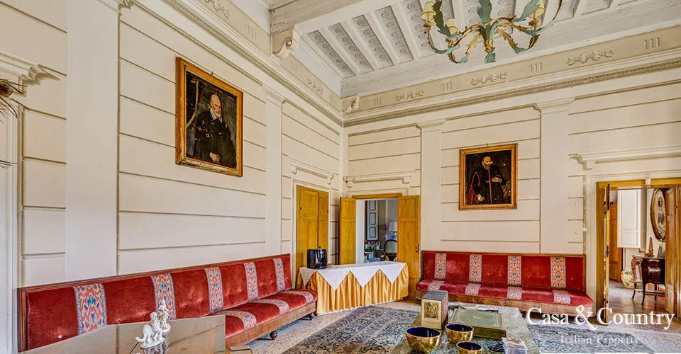 19 bed  For Sale in Florence,  - photo 22