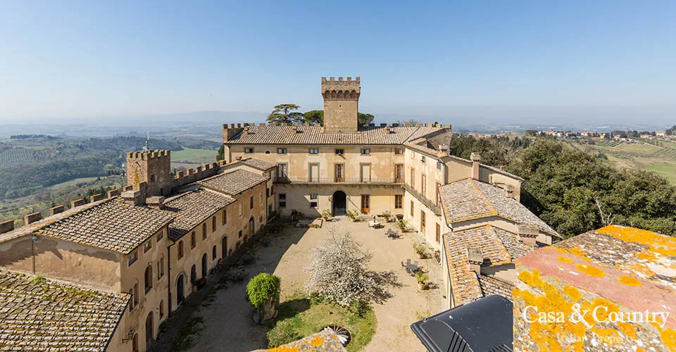 19 bed  For Sale in Florence,  - 2