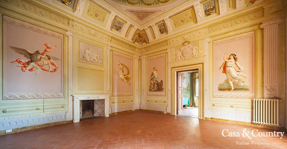 12 bed  For Sale in Florence,  - photo 13