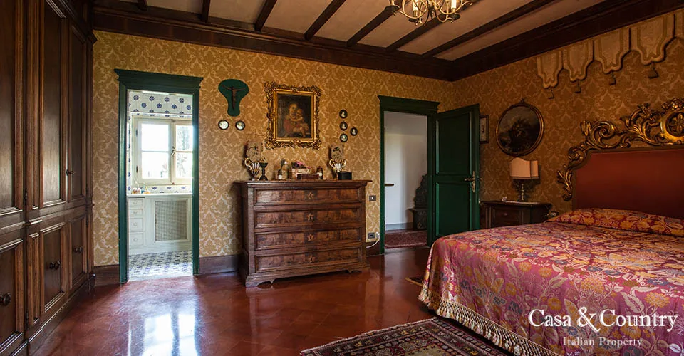 5 bed  For Sale in Chianti,  - photo 17