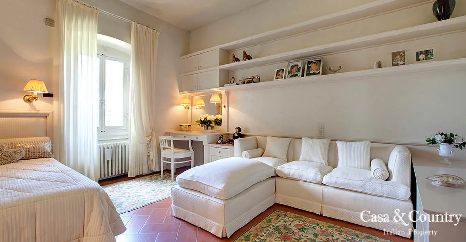 5 bed  For Sale in Florence,  - photo 25