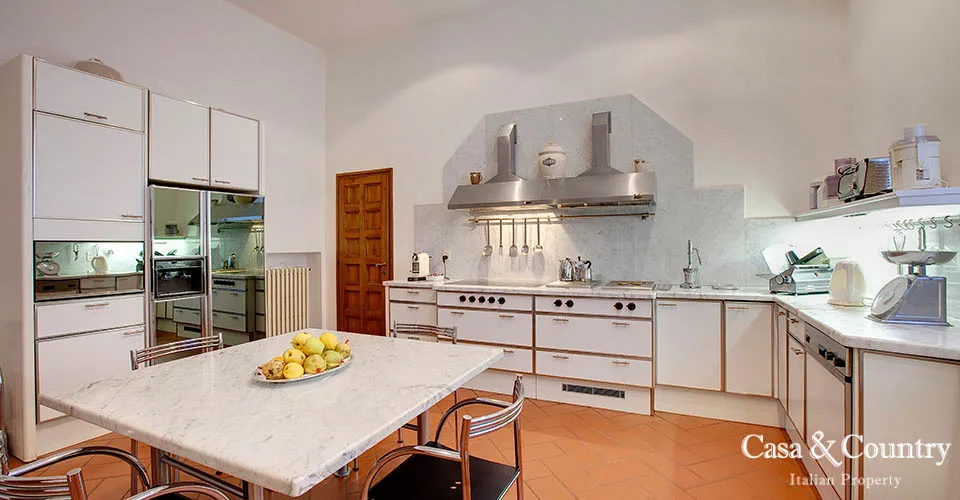 5 bed  For Sale in Florence,  - photo 14