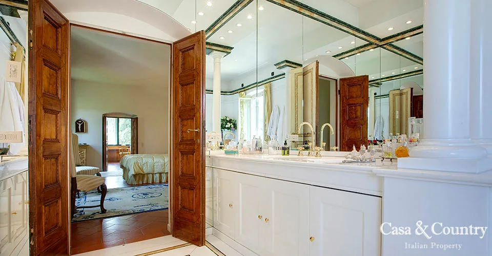 5 bed  For Sale in Florence,  - photo 29