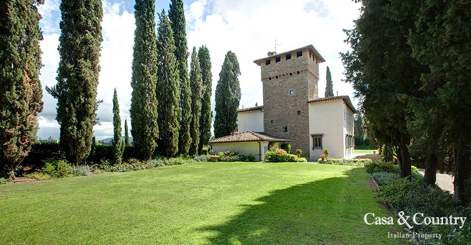 5 bed  For Sale in Florence,  - 6