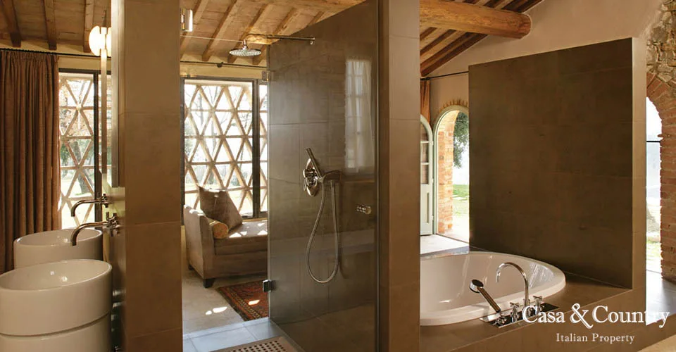 6 bed  For Sale in Siena,  - photo 15