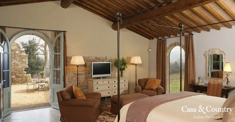 6 bed  For Sale in Siena,  - photo 12