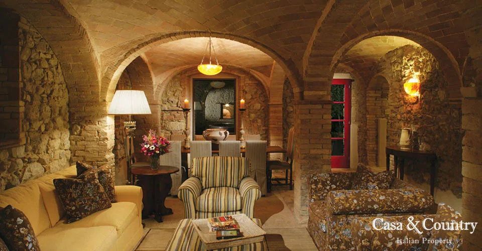 6 bed  For Sale in Siena,  - photo 10