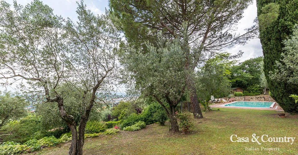 5 bed  For Sale in Florence,  - photo 9