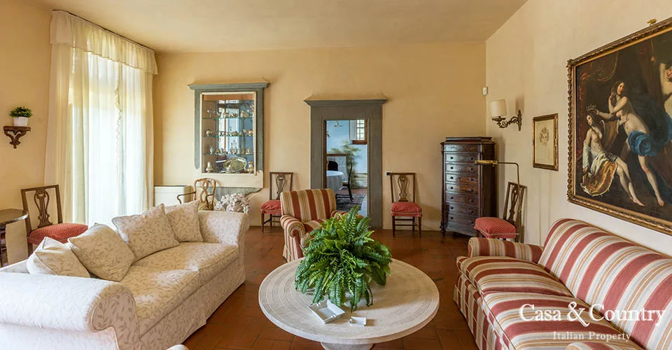 5 bed  For Sale in Florence,  - photo 19