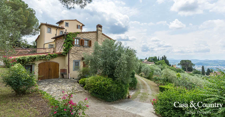 5 bed  For Sale in Florence, 