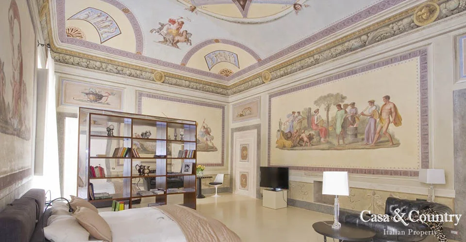 3 bed  For Sale in Historic Centre Florence,  - photo 2