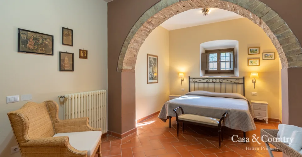 7 bed  For Sale in Florence Hills,  - photo 13