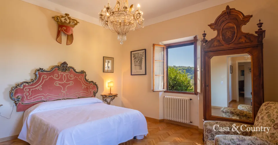 7 bed  For Sale in Florence Hills,  - photo 17