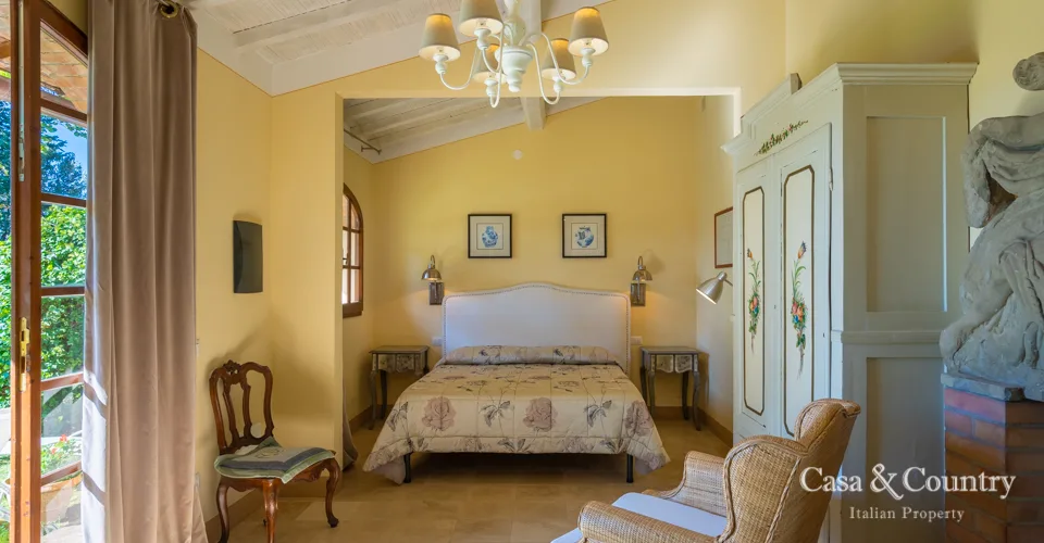 7 bed  For Sale in Florence Hills,  - photo 20