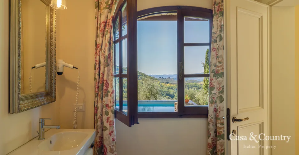 7 bed  For Sale in Florence Hills,  - photo 21