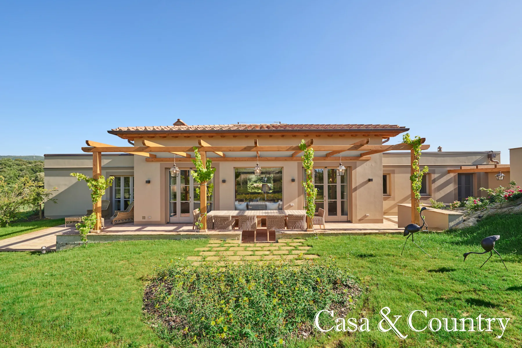 4 bed  For Sale in Volterra,  - 4