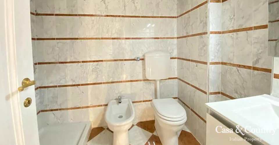 2 bed  For Sale in Florence,  - photo 17