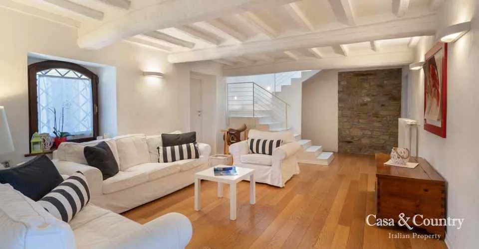34 bed  For Sale in Florence,  - photo 9