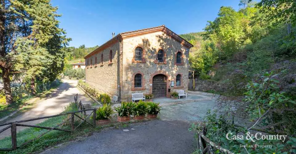 34 bed  For Sale in Florence,  - photo 33