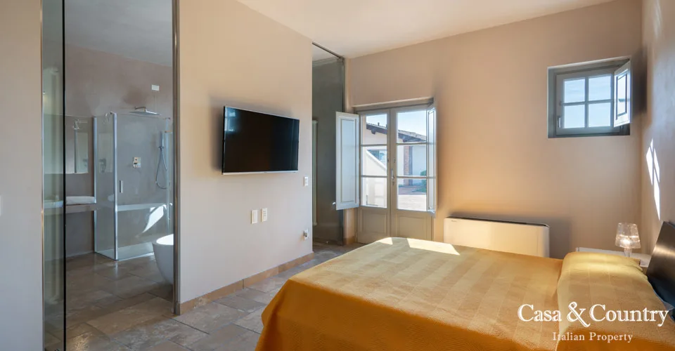 15 bed  For Sale in Florence,  - photo 22
