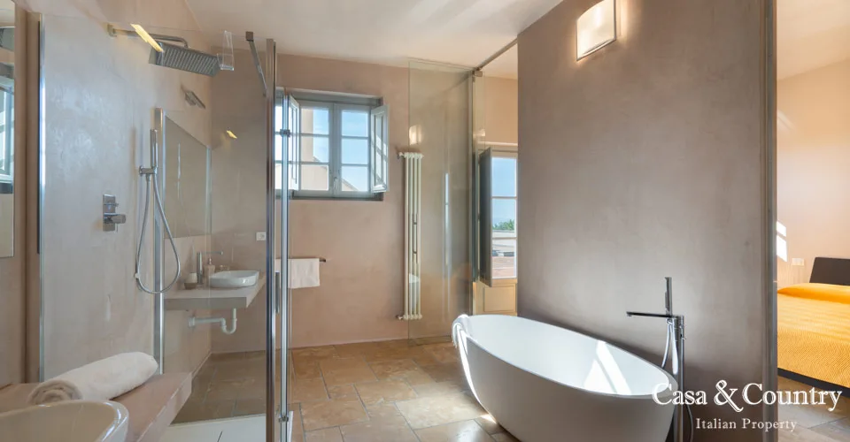 15 bed  For Sale in Florence,  - photo 21