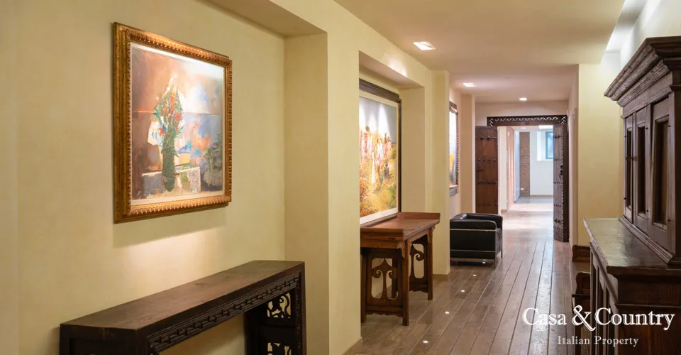 15 bed  For Sale in Florence,  - photo 36