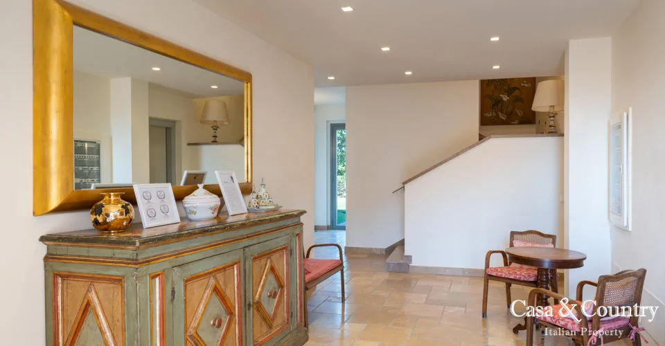 15 bed  For Sale in Florence,  - photo 32