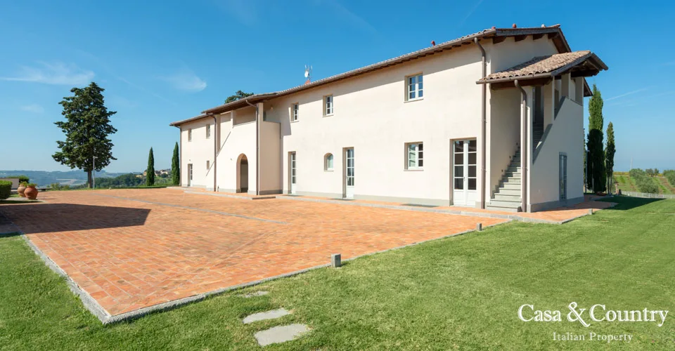 15 bed  For Sale in Florence,  - 5