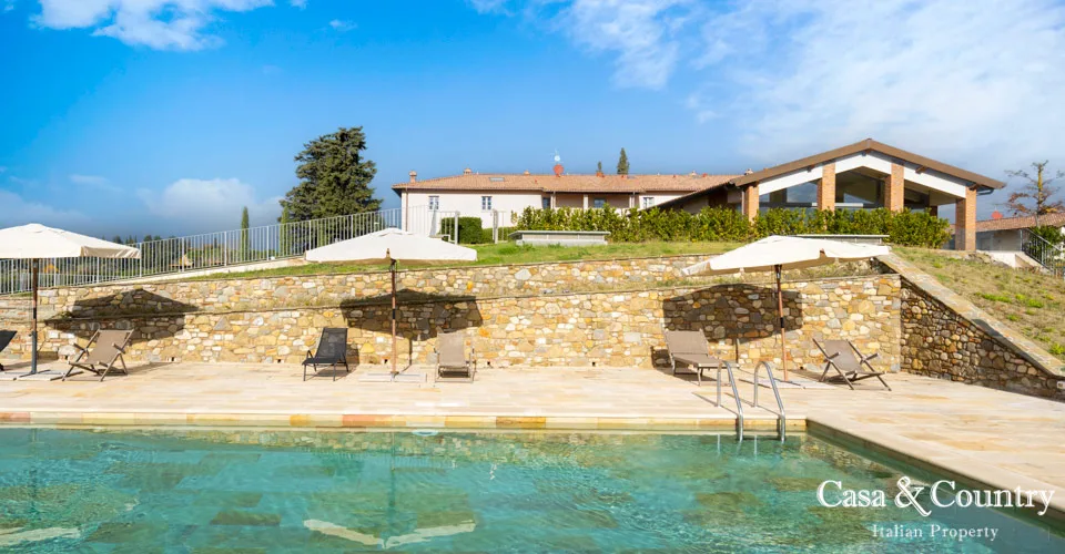 15 bed  For Sale in Florence,  - 4