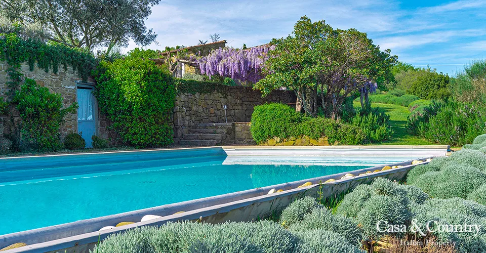 9 bed  For Sale in Chianti,  - photo 11