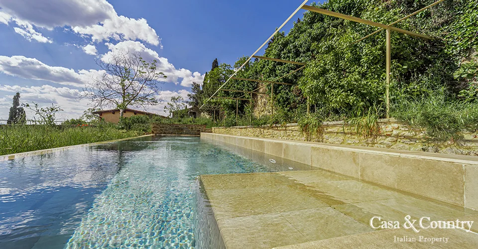 7 bed  For Sale in Florence,  - photo 81