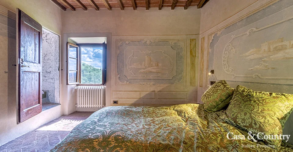 7 bed  For Sale in Florence,  - photo 53