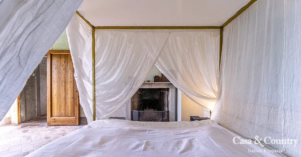 7 bed  For Sale in Florence,  - photo 44