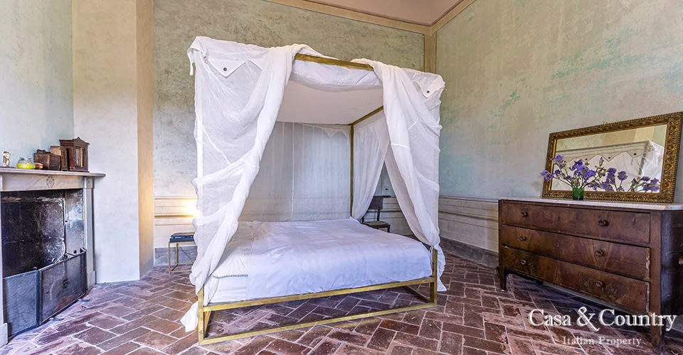 7 bed  For Sale in Florence,  - photo 45