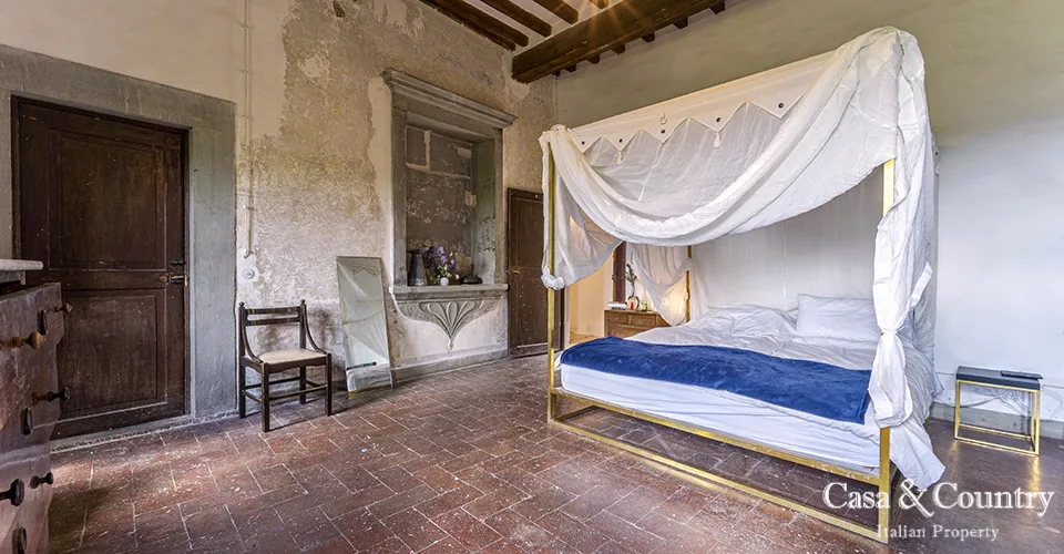 7 bed  For Sale in Florence,  - photo 47