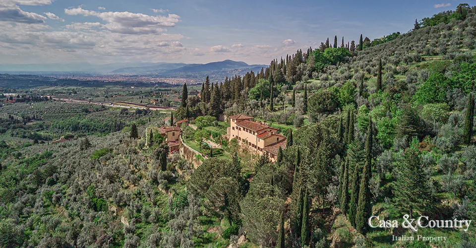 7 bed  For Sale in Florence,  - photo 8