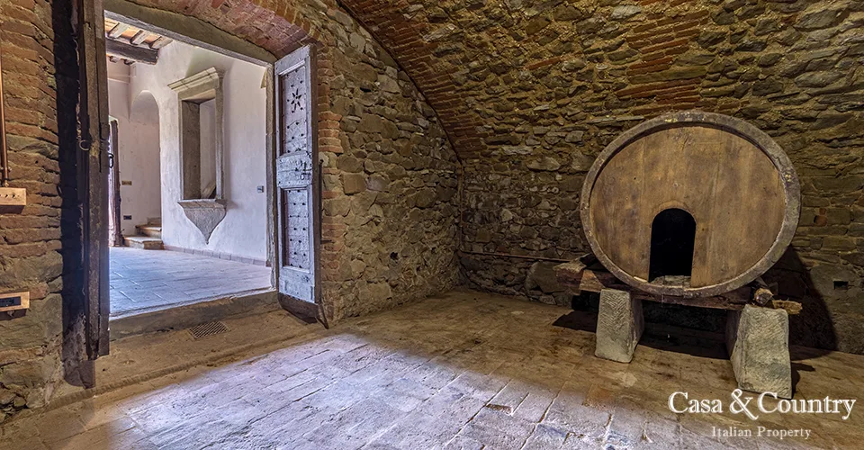 7 bed  For Sale in Florence,  - photo 73
