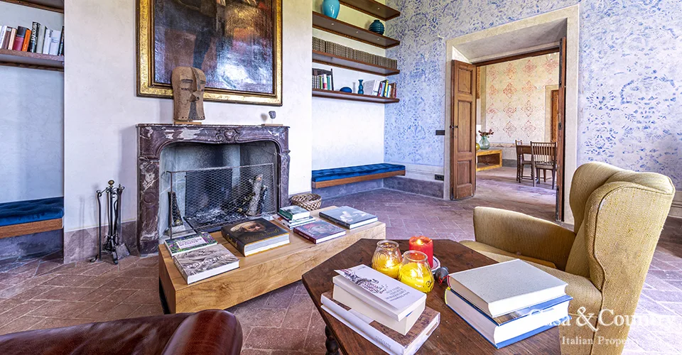 7 bed  For Sale in Florence,  - photo 32